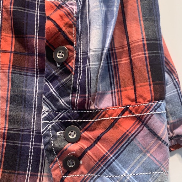 Men’s Country Inspired Plaid Button-Down Shirt - Picture 7 of 10